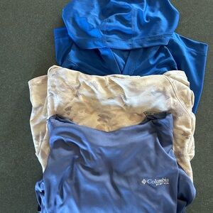 Columbia PFG Blue and Patterned Long Sleeve Apparel